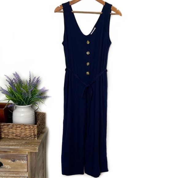 Monteau Pants - manteau Jumpsuit - Linen Blend Crop with pockets.